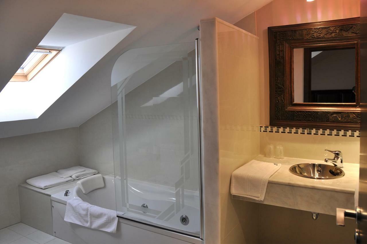 Hotel Las Cabanas Penaranda de Bracamonte Bagian luar foto